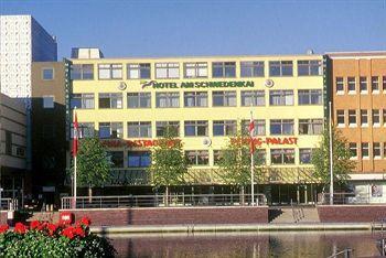 Hotel Am Schwedenkai Kiel Extérieur photo