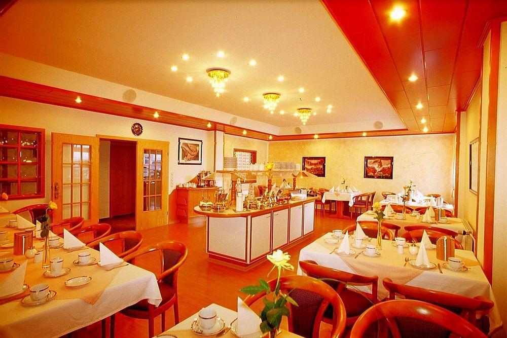 Hotel Am Schwedenkai Kiel Extérieur photo