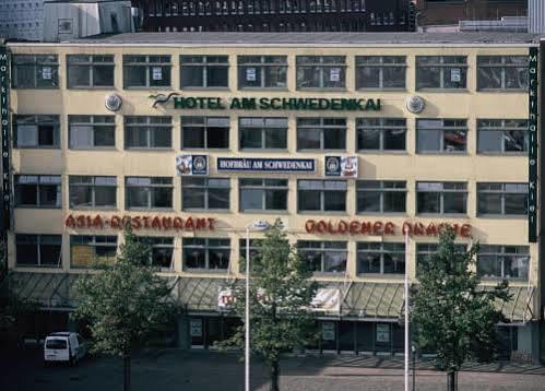 Hotel Am Schwedenkai Kiel Extérieur photo